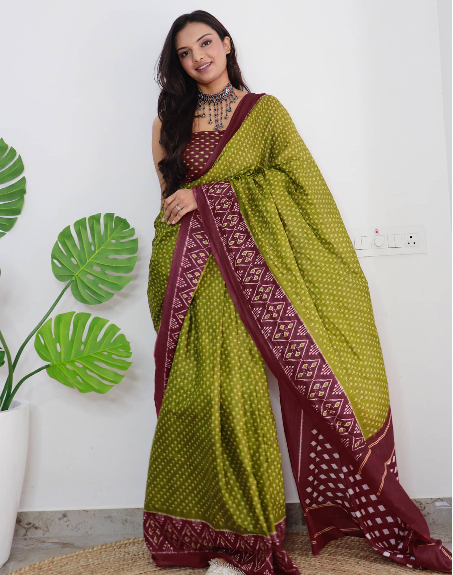 Samah Cotton Printed Saree With Unstitched Blouse Piece ( Olive ) - Sarees | Buy online on ZillyBuy