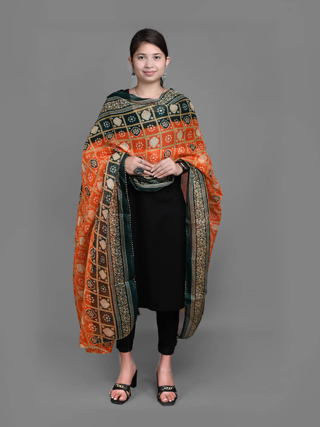     			Apratim Orange Cotton Blend Women's Dupatta - ( Pack of 1 )