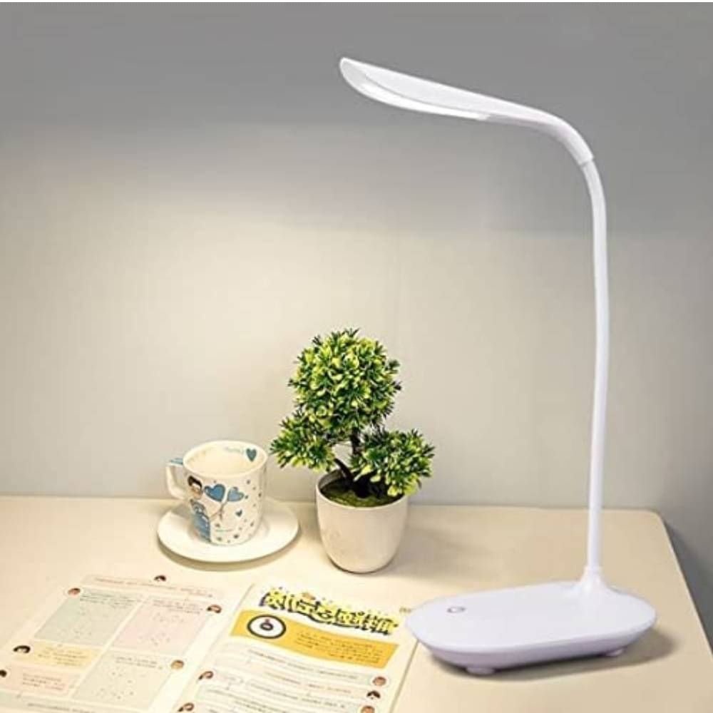     			DAYBETTER White Study Table Lamp ( Pack of 1 )