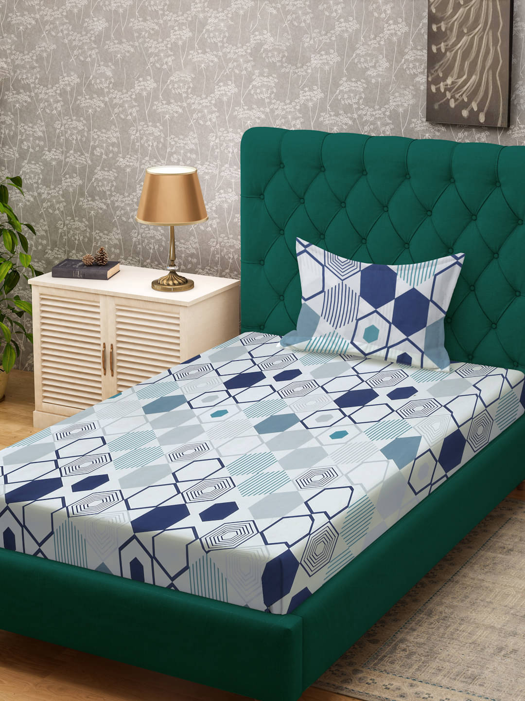     			Klotthe Poly Cotton 1 Single Bedsheet with 1 Pillow Cover ( Multicolor )