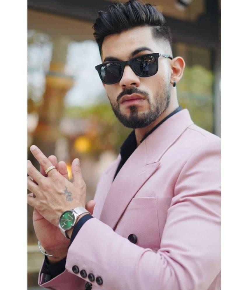 RESIST EYEWEAR Black Rectangular Sunglasses ( Pack of 1 ) RESIST EYEWEAR Black Rectangular Sunglasses ( Pack of 1 )