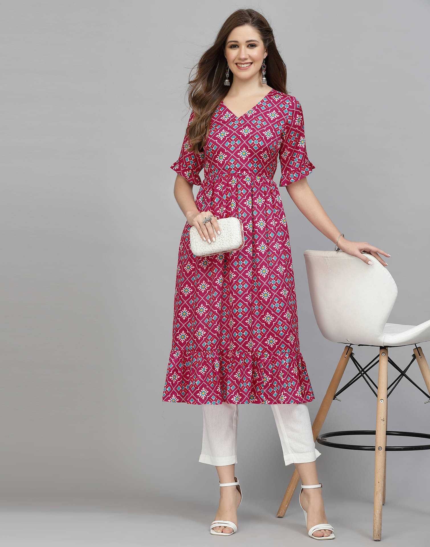     			Skylee Chiffon Printed A-line Women's Kurti - Pink ( Pack of 1 )
