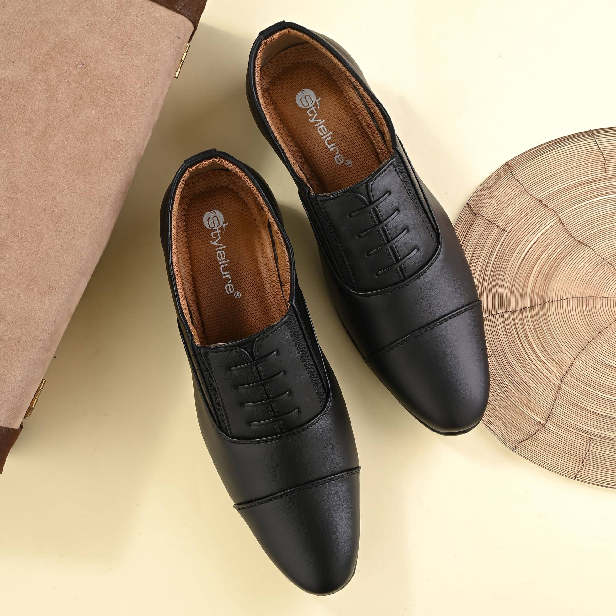 Stylelure Black Men's Oxford Formal Shoes - Formal Shoes | Buy online on ZillyBuy
