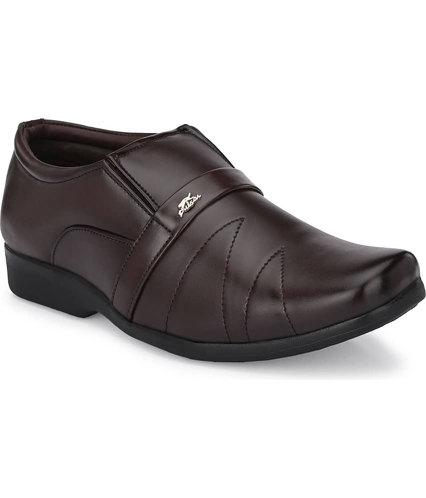 Stylelure Black Men's Slip On Formal Shoes - Formal Shoes | Buy online on ZillyBuy