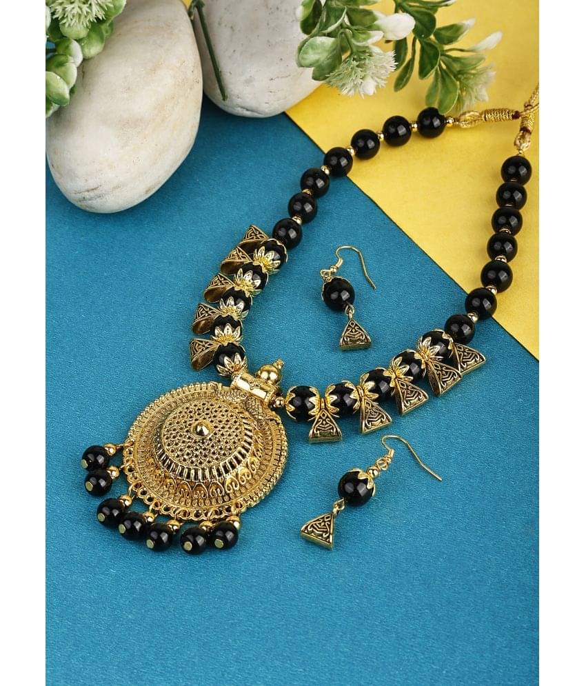     			Sunhari Jewels Black Alloy Necklace Set ( Pack of 1 )