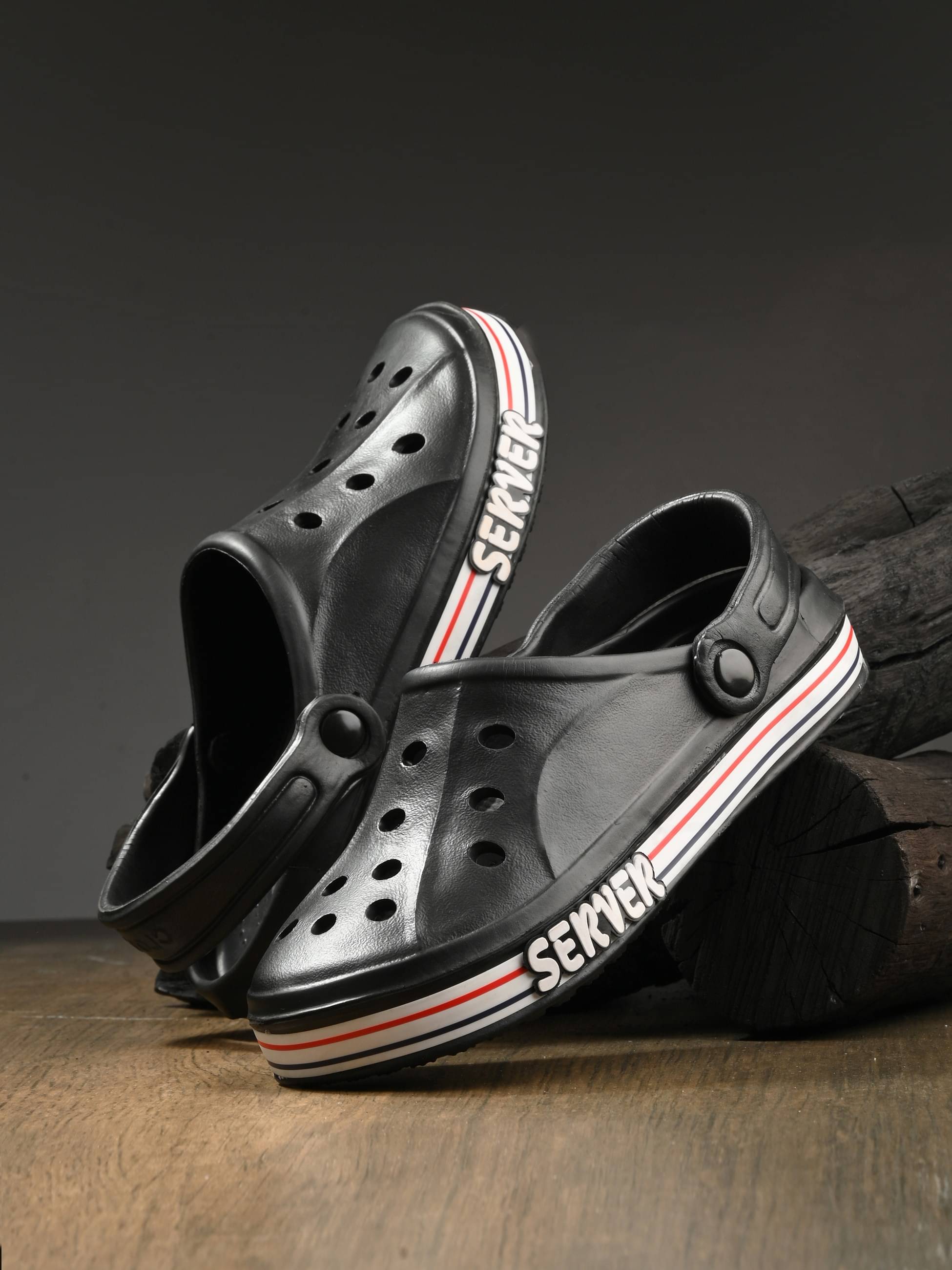     			server - Black Men's Clogs