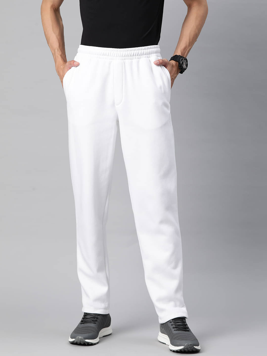 Alcis White Cotton Blend Men's Trackpants ( Pack of 1 ) Alcis White Cotton Blend Men's Trackpants ( Pack of 1 )