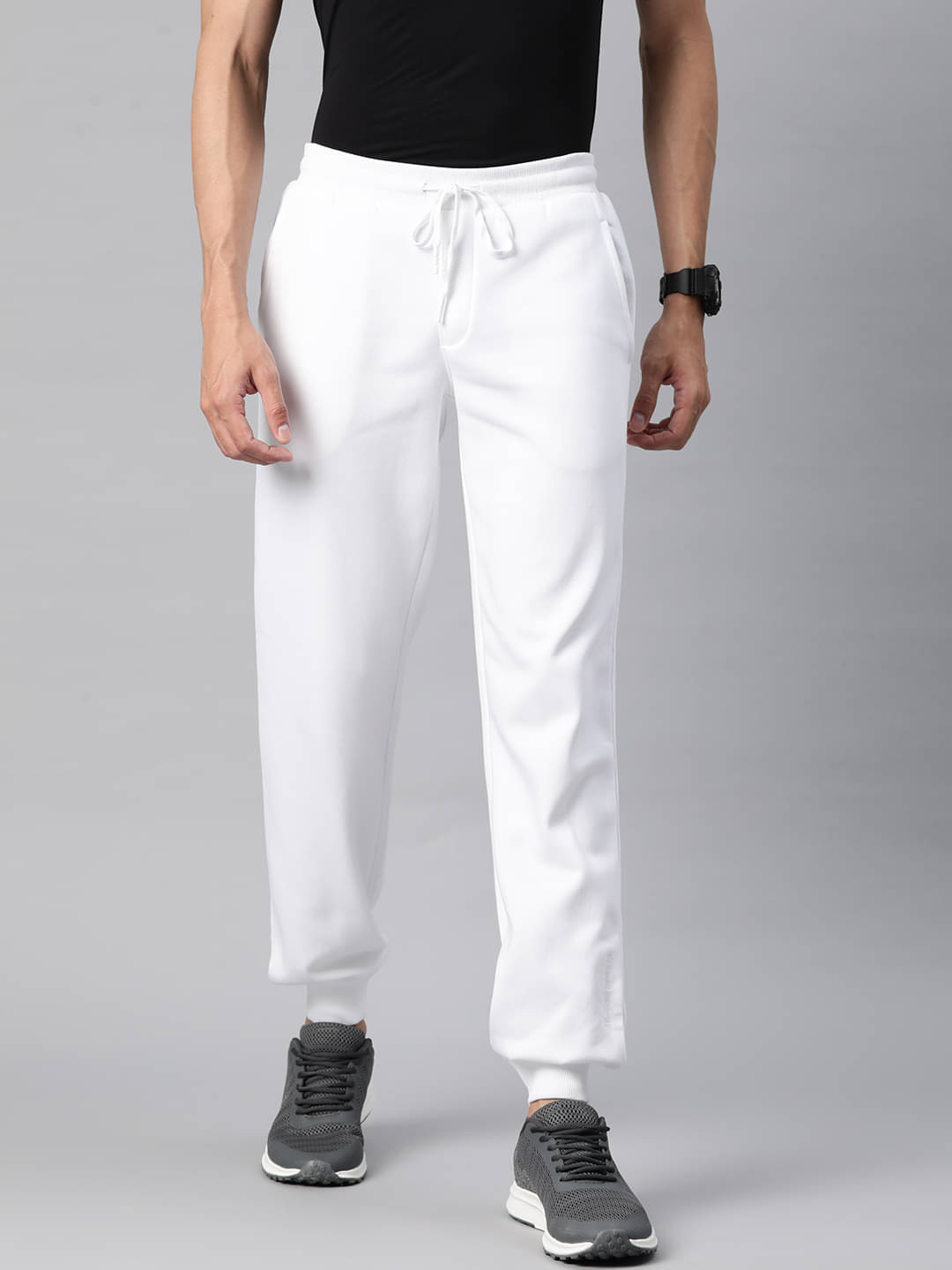 Alcis White Cotton Blend Men's Joggers ( Pack of 1 ) Alcis White Cotton Blend Men's Joggers ( Pack of 1 )