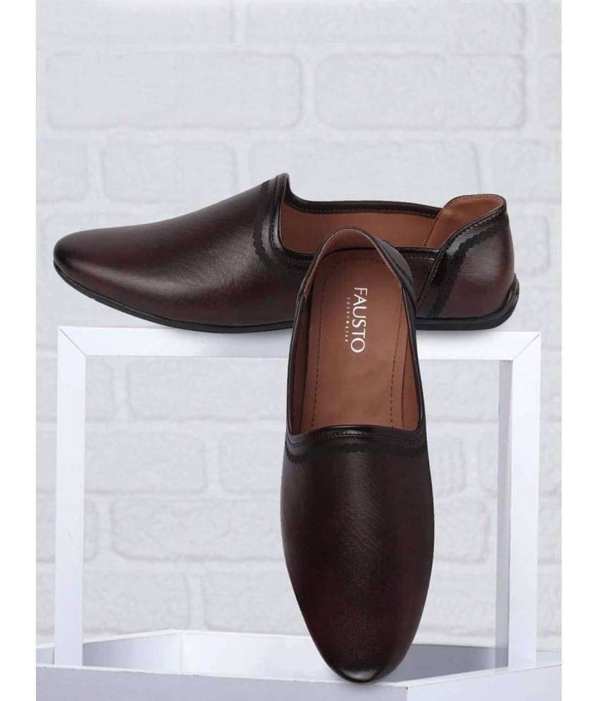     			Fausto Brown Men's Jutti
