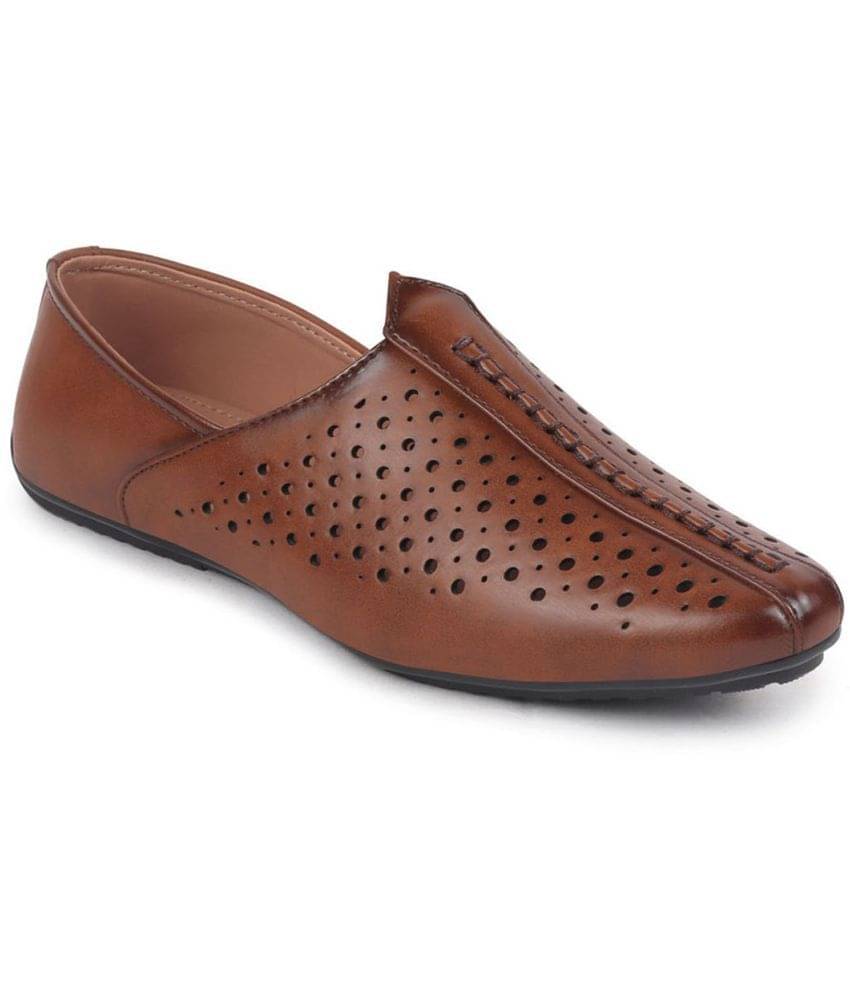     			Fausto Brown Men's Jutti