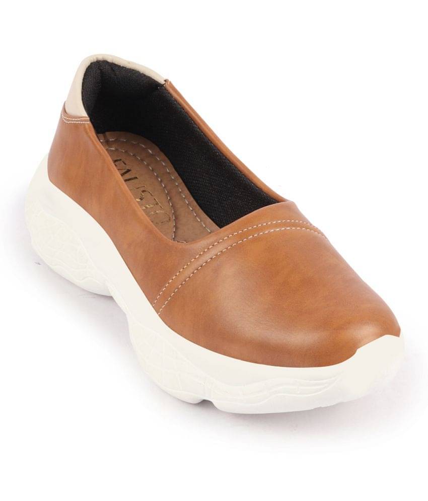     			Fausto Camel Women's Loafers