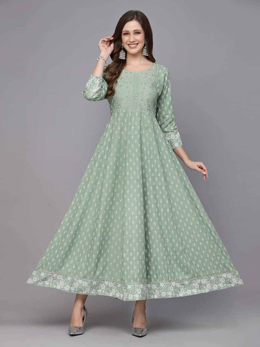     			Stylum Rayon Printed Anarkali Women's Kurti - Green ( Pack of 1 )