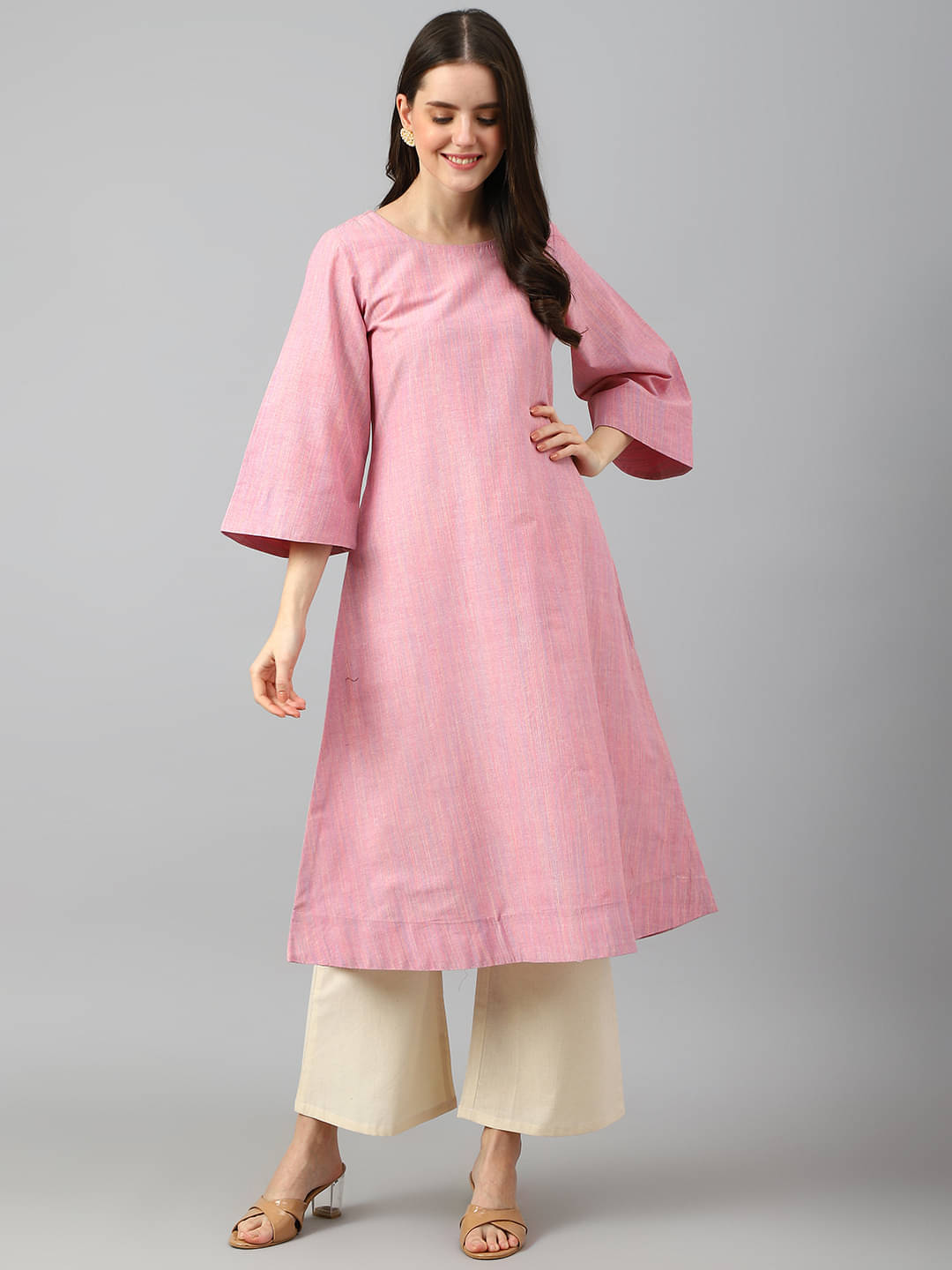 Aarrah Cotton Blend Self Design Straight Women's Kurti - Pink ( Pack of 1 ) Aarrah Cotton Blend Self Design Straight Women's Kurti - Pink ( Pack of 1 )