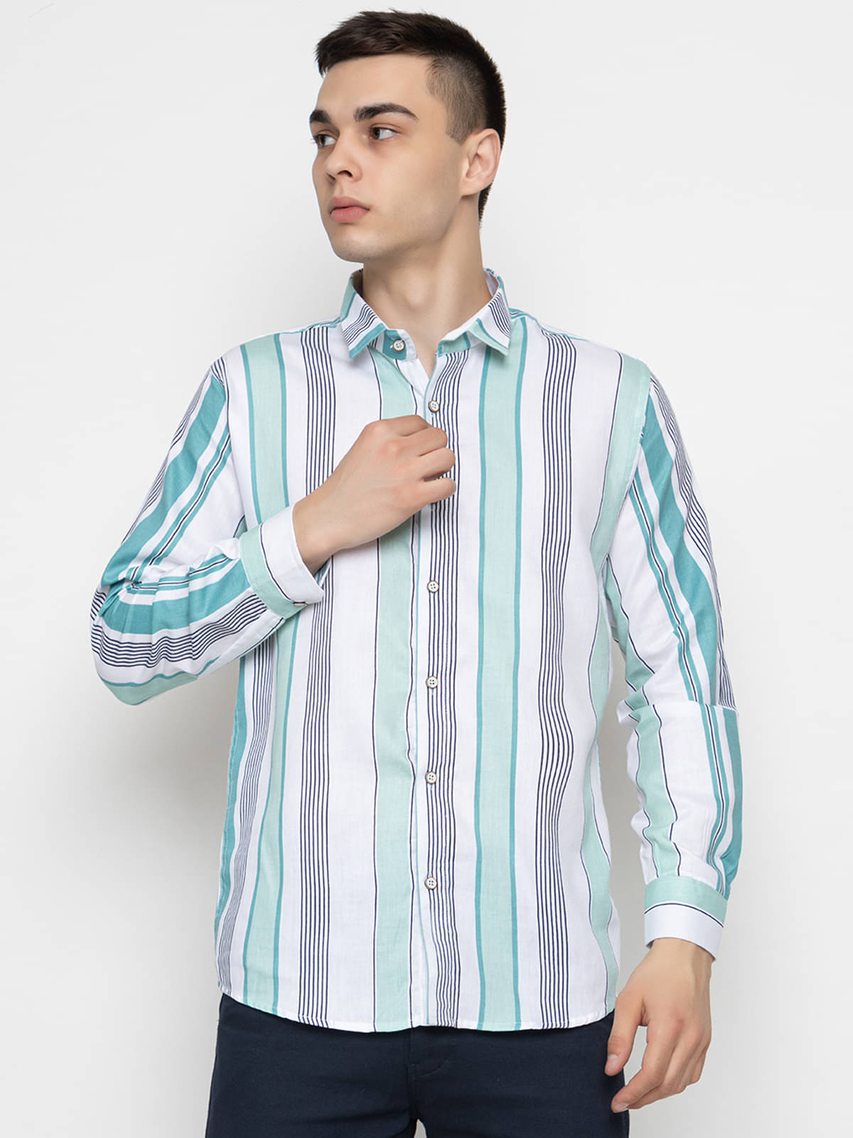 FREKMAN Cotton Blend Regular Fit Striped Full Sleeves Men's Casual Shirt - Green ( Pack of 1 ) FREKMAN Cotton Blend Regular Fit Striped Full Sleeves Men's Casual Shirt - Green ( Pack of 1 )