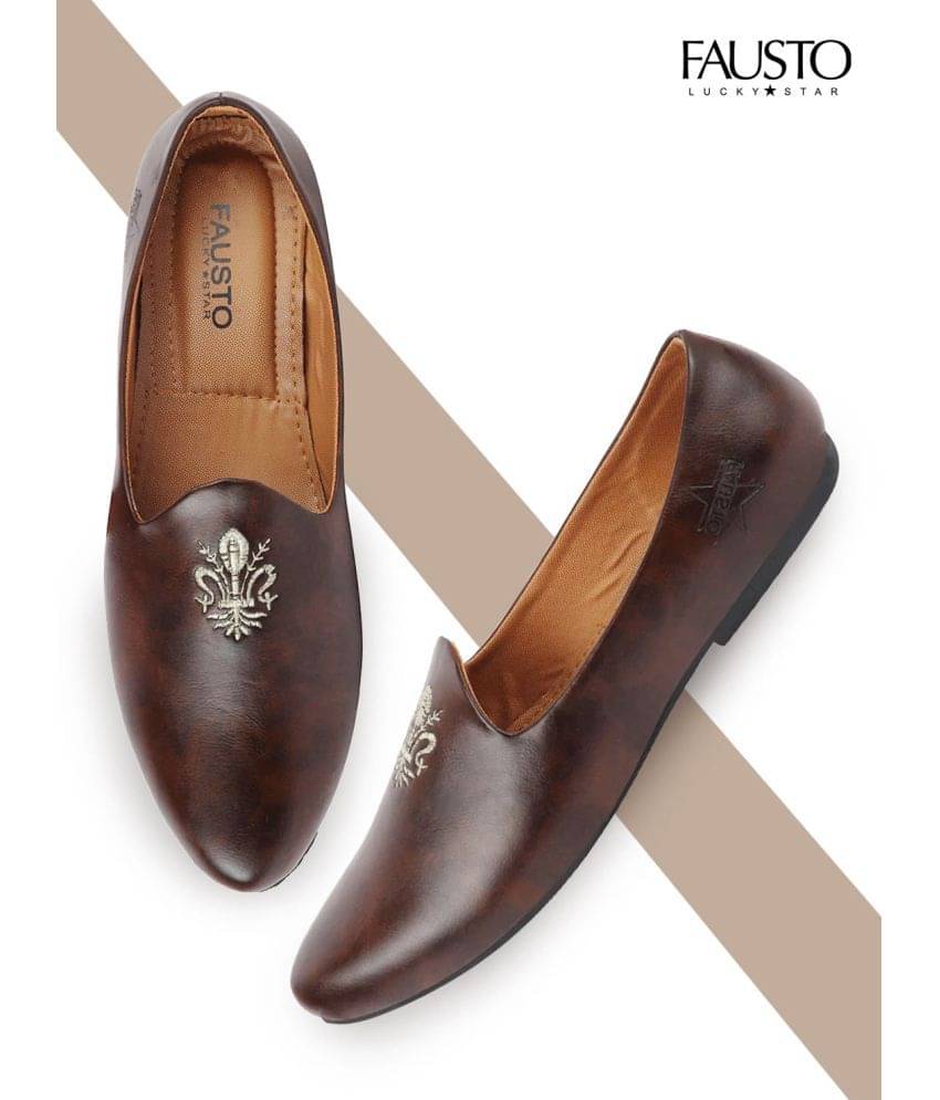     			Fausto Brown Men's Jutti