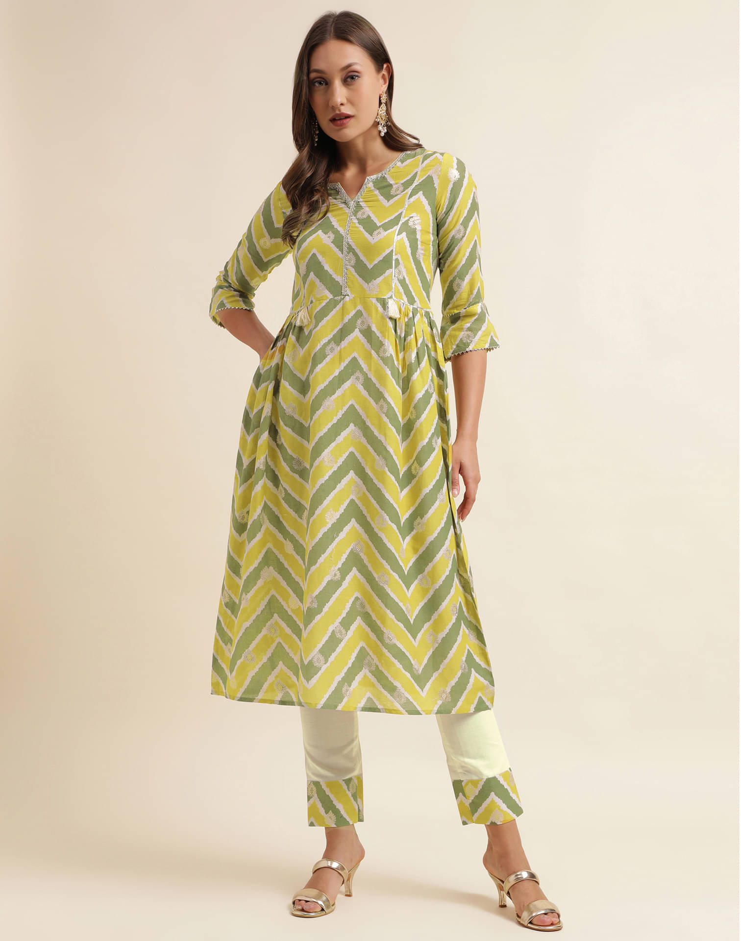 Skylee Cotton Blend Embellished Kurti With Pants Women's Stitched Salwar Suit - Green ( Pack of 1 ) Skylee Cotton Blend Embellished Kurti With Pants Women's Stitched Salwar Suit - Green ( Pack of 1 )