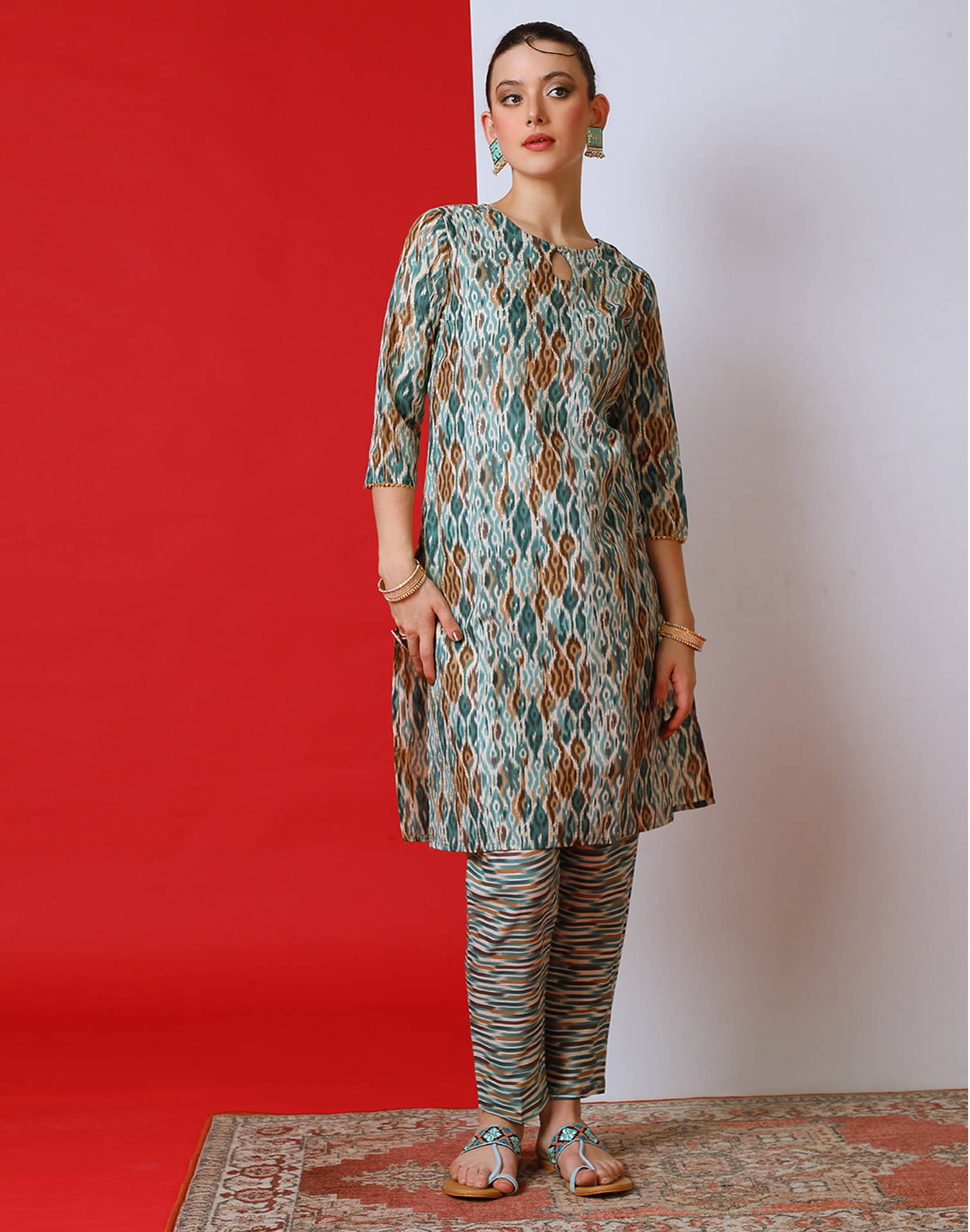     			Skylee Cotton Blend Printed Kurti With Pants Women's Stitched Salwar Suit - Sea Green ( Pack of 1 )