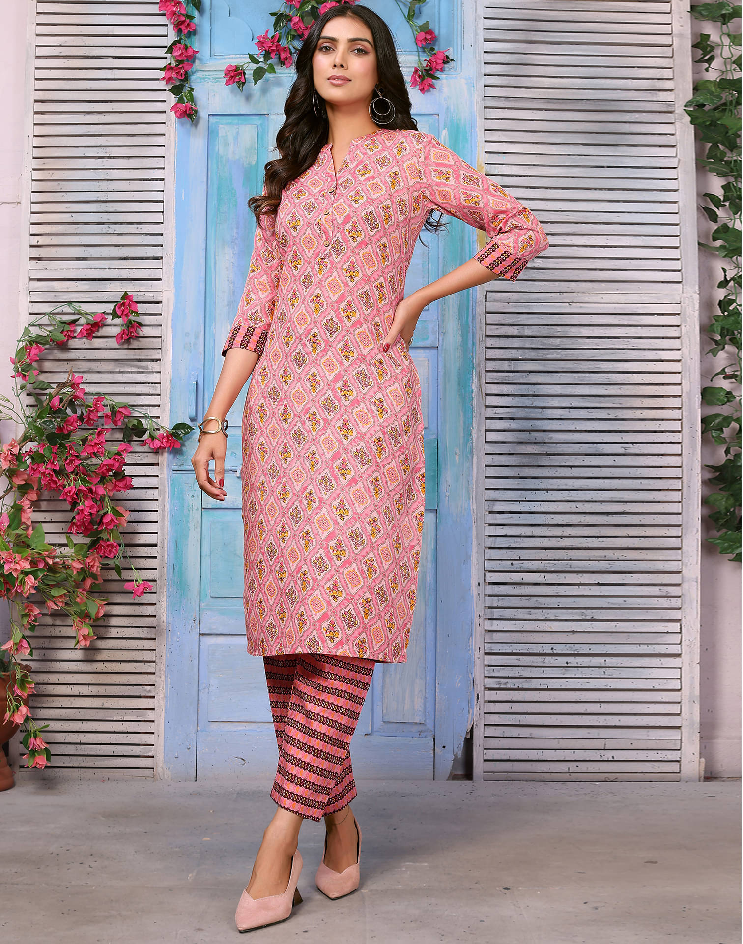     			Skylee Cotton Blend Printed Kurti With Pants Women's Stitched Salwar Suit - Multicolor ( Pack of 1 )