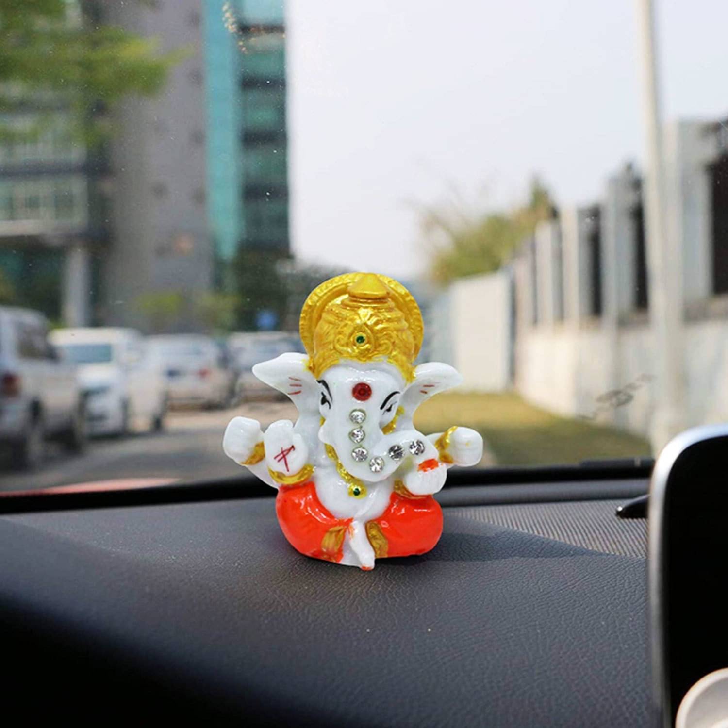     			BECKON VENTURE Palm Ganesha Showpiece 6 cm - Pack of 1