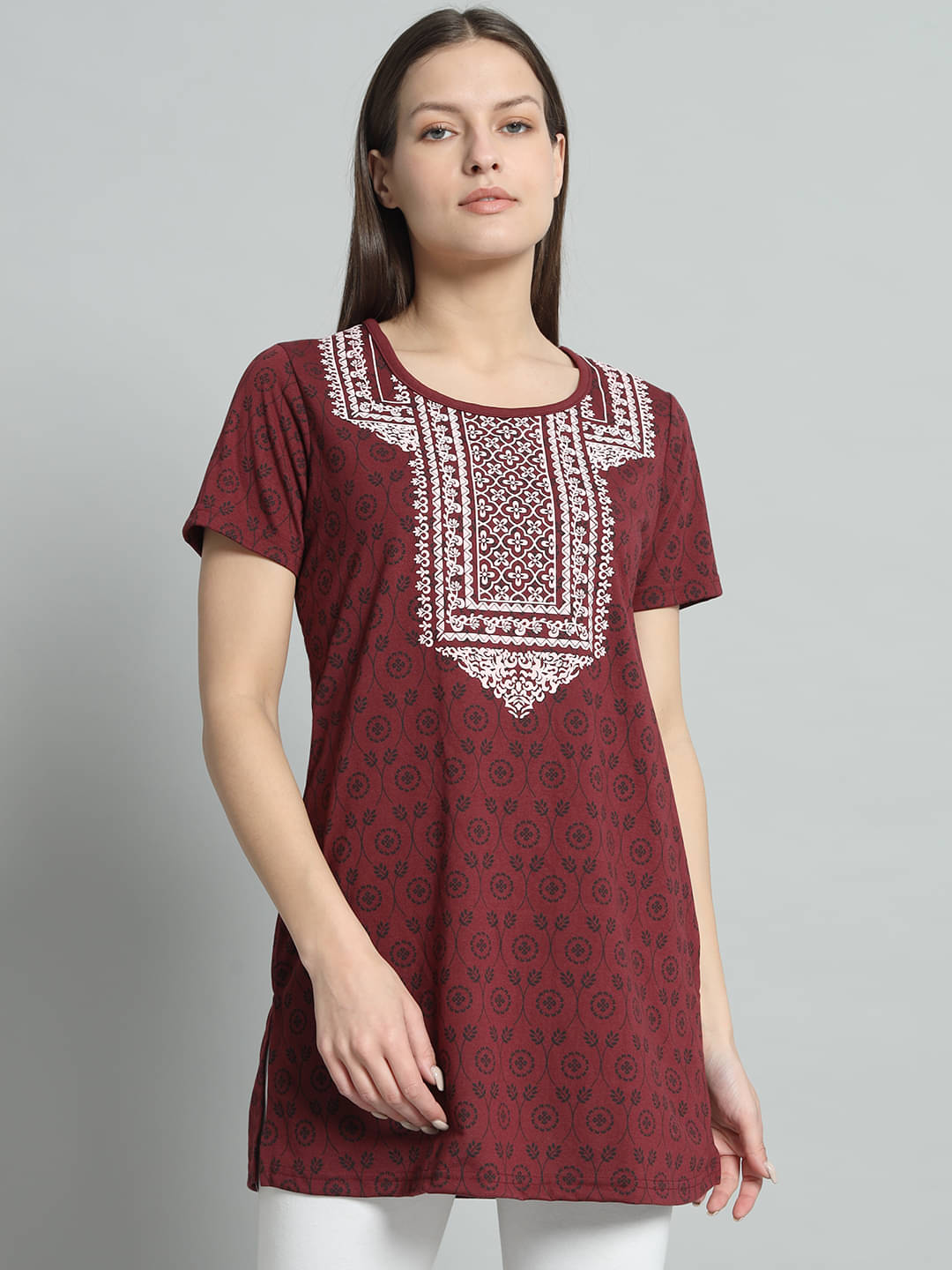     			Cotton Blend Short Kurti For Women (Pack of 1)