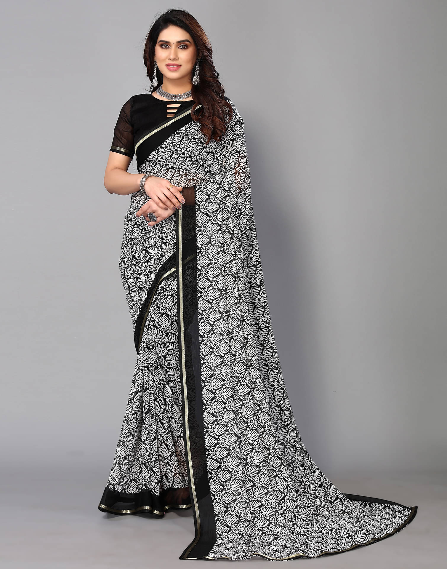     			Samah Chiffon Printed Saree With Unstitched Blouse Piece ( Black )