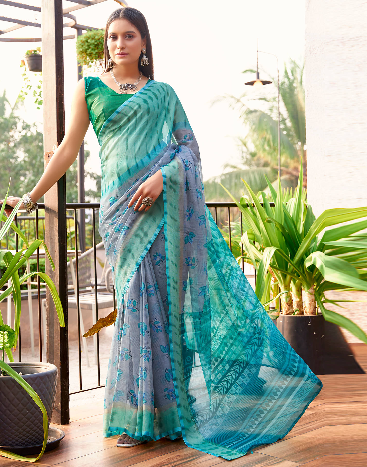     			Samah Chiffon Printed Saree With Unstitched Blouse Piece ( Light Grey )
