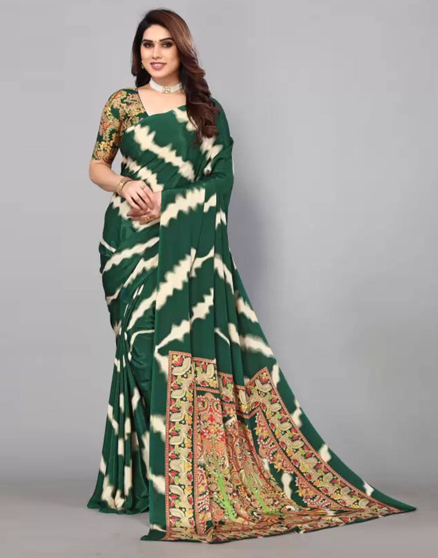 Samah Chiffon Printed Saree With Unstitched Blouse Piece ( Green ) Samah Chiffon Printed Saree With Unstitched Blouse Piece ( Green )