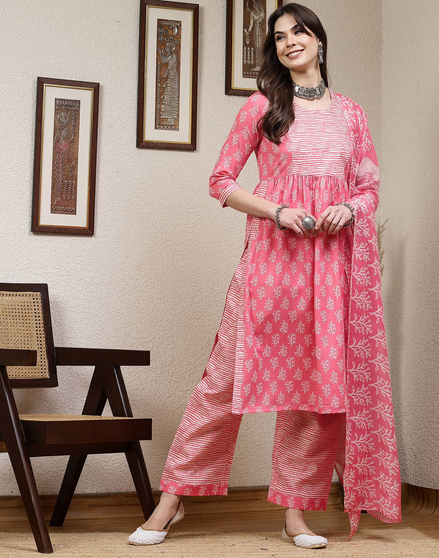 Skylee Cotton Blend Printed Kurti With Pants Women's Stitched Salwar Suit - Pink ( Pack of 1 ) Skylee Cotton Blend Printed Kurti With Pants Women's Stitched Salwar Suit - Pink ( Pack of 1 )