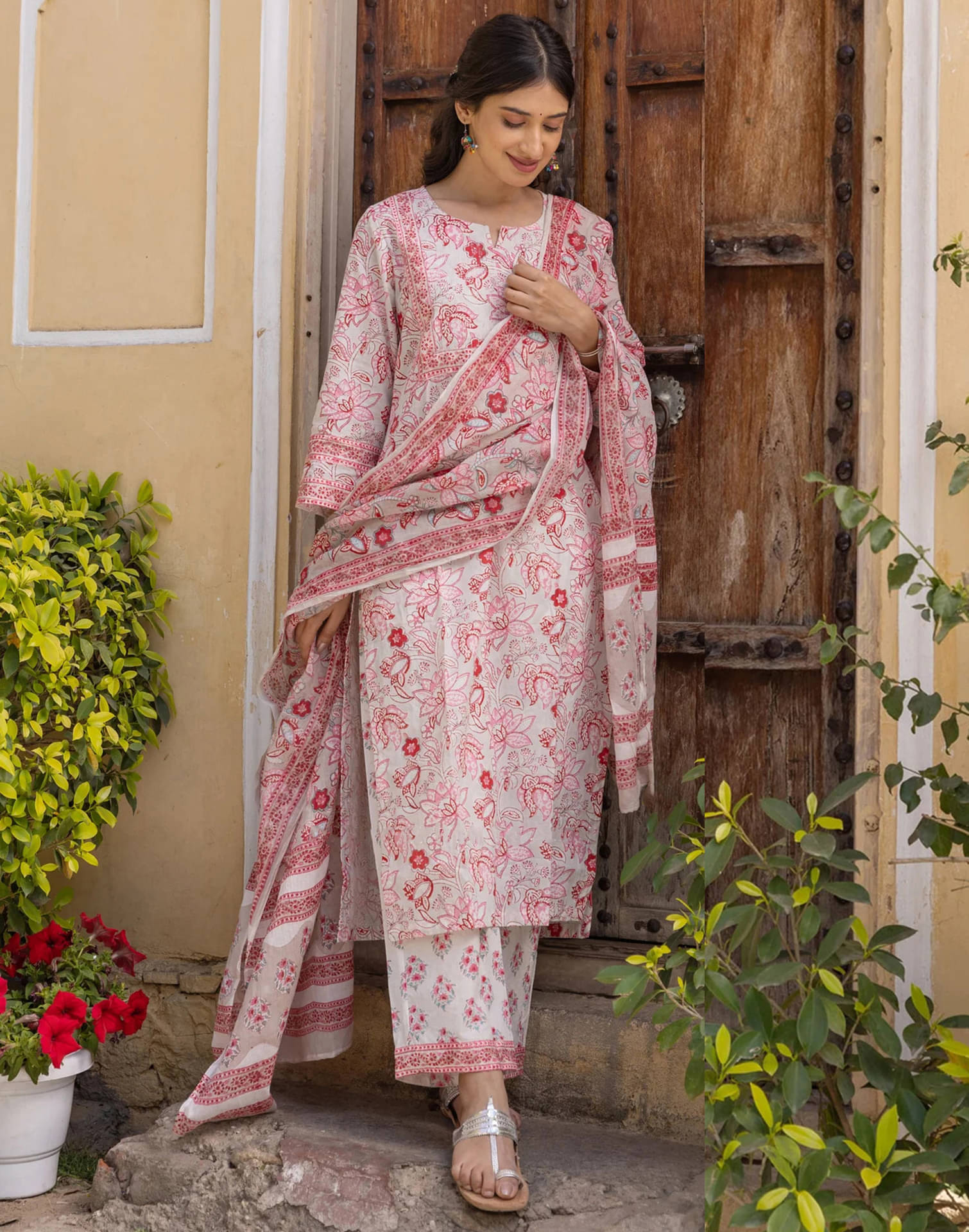     			Skylee Rayon Printed Kurti With Pants Women's Stitched Salwar Suit - Multicoloured ( Pack of 1 )