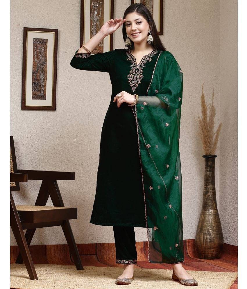 Skylee Velvet Embroidered Kurti With Pants Women's Stitched Salwar Suit - Dark Green ( Pack of 1 ) Skylee Velvet Embroidered Kurti With Pants Women's Stitched Salwar Suit - Dark Green ( Pack of 1 )