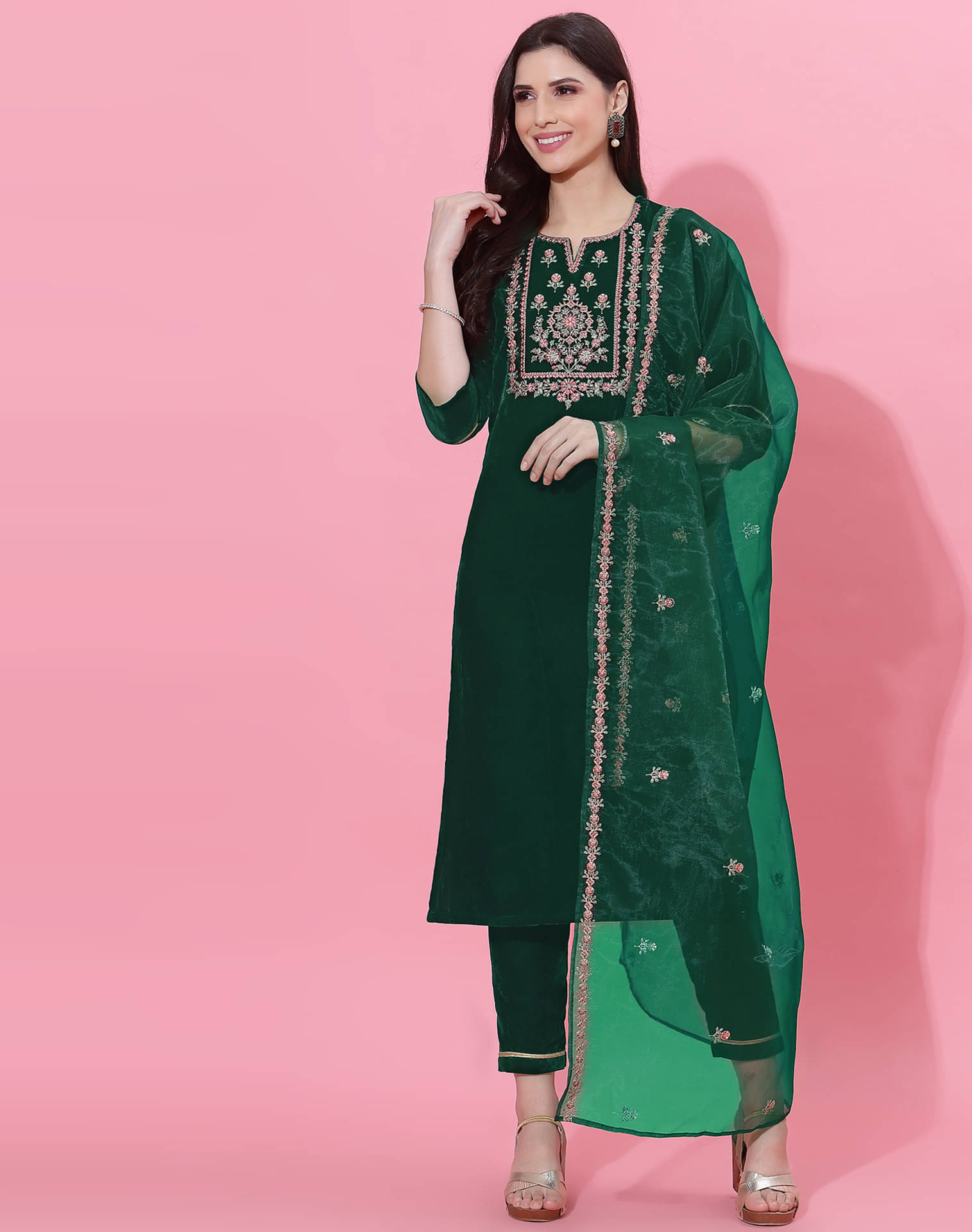 Skylee Velvet Embroidered Kurti With Pants Women's Stitched Salwar Suit - Dark Green ( Pack of 1 ) Skylee Velvet Embroidered Kurti With Pants Women's Stitched Salwar Suit - Dark Green ( Pack of 1 )