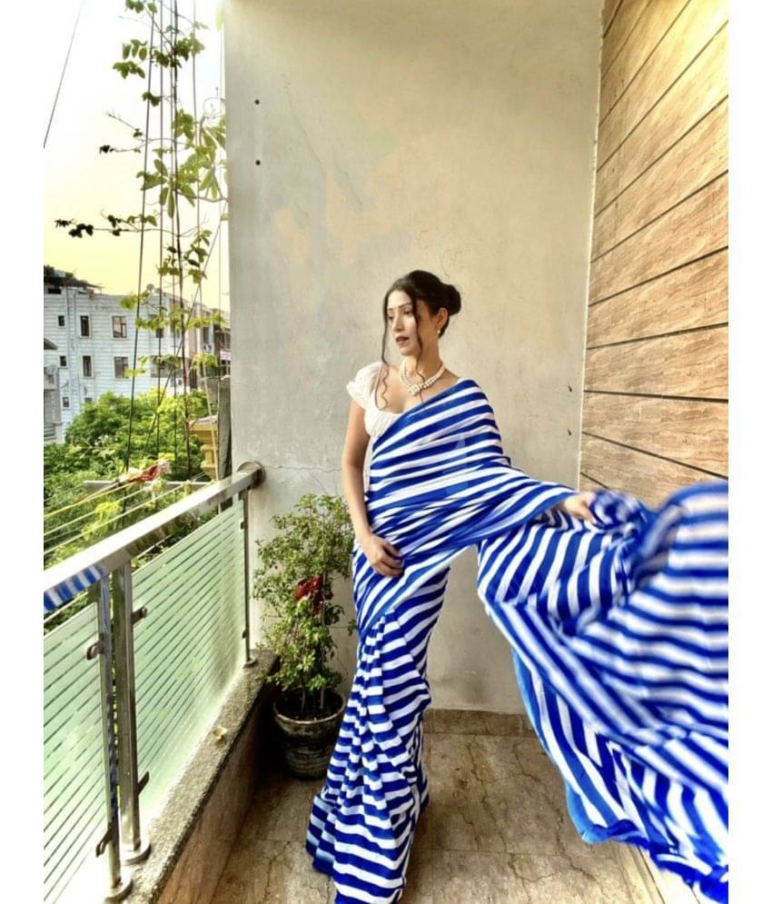 ANAND SAREES Georgette Printed Saree With Unstitched Blouse Piece ( Blue ) ANAND SAREES Georgette Printed Saree With Unstitched Blouse Piece ( Blue )