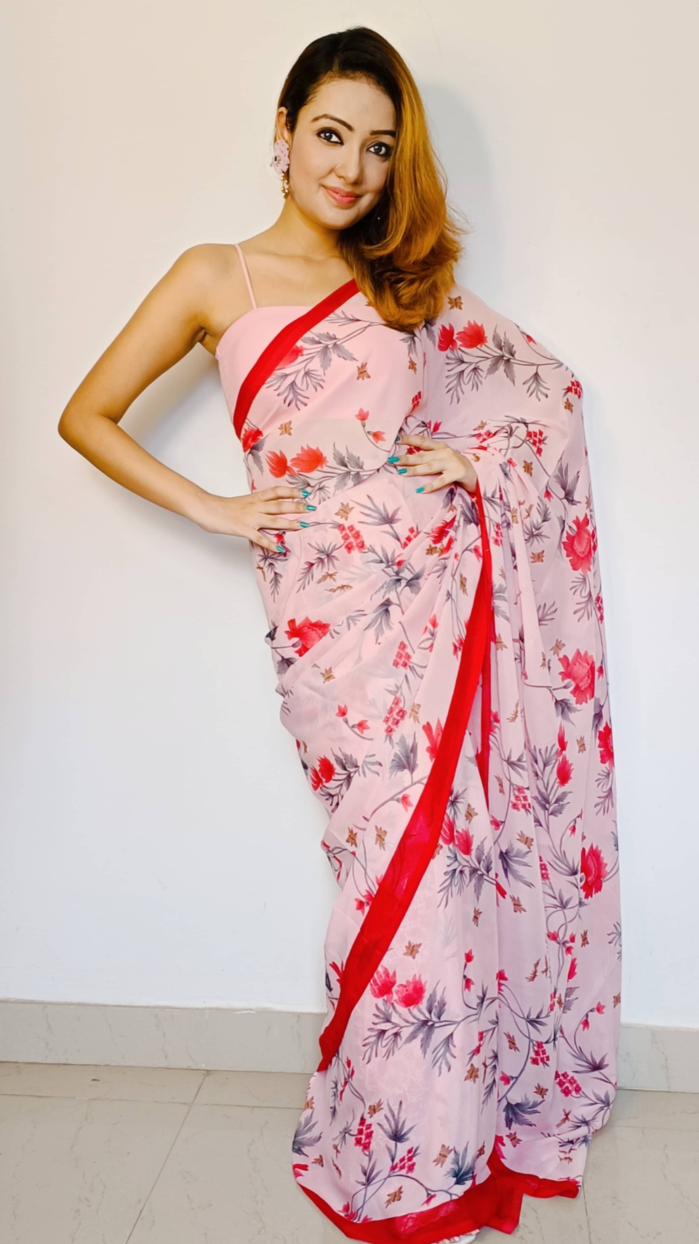 ANAND SAREES Georgette Printed Saree With Unstitched Blouse Piece ( Pink ) ANAND SAREES Georgette Printed Saree With Unstitched Blouse Piece ( Pink )