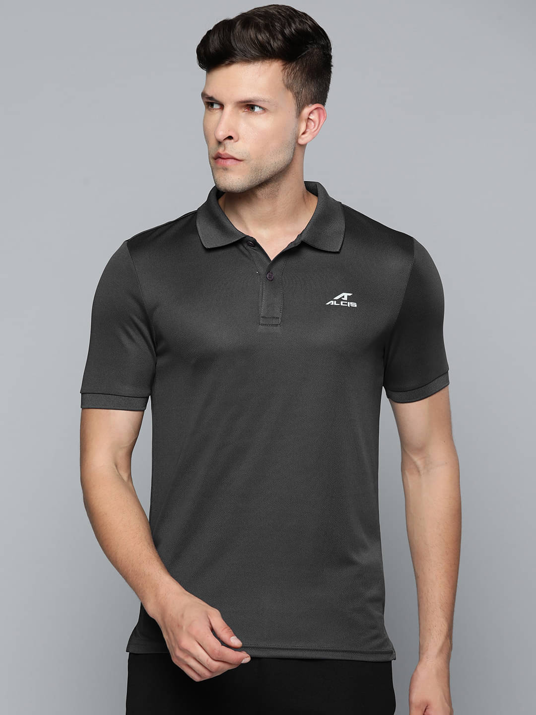 Alcis Black Polyester Slim Fit Men's Sports T-Shirt ( Pack of 1 ) Alcis Black Polyester Slim Fit Men's Sports T-Shirt ( Pack of 1 )