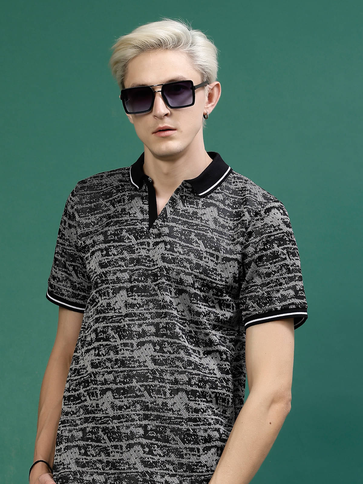 Rigo Pack of 1 Polyester Slim Fit Printed Half Sleeves Men's Polo T Shirt ( Grey ) Rigo Pack of 1 Polyester Slim Fit Printed Half Sleeves Men's Polo T Shirt ( Grey )
