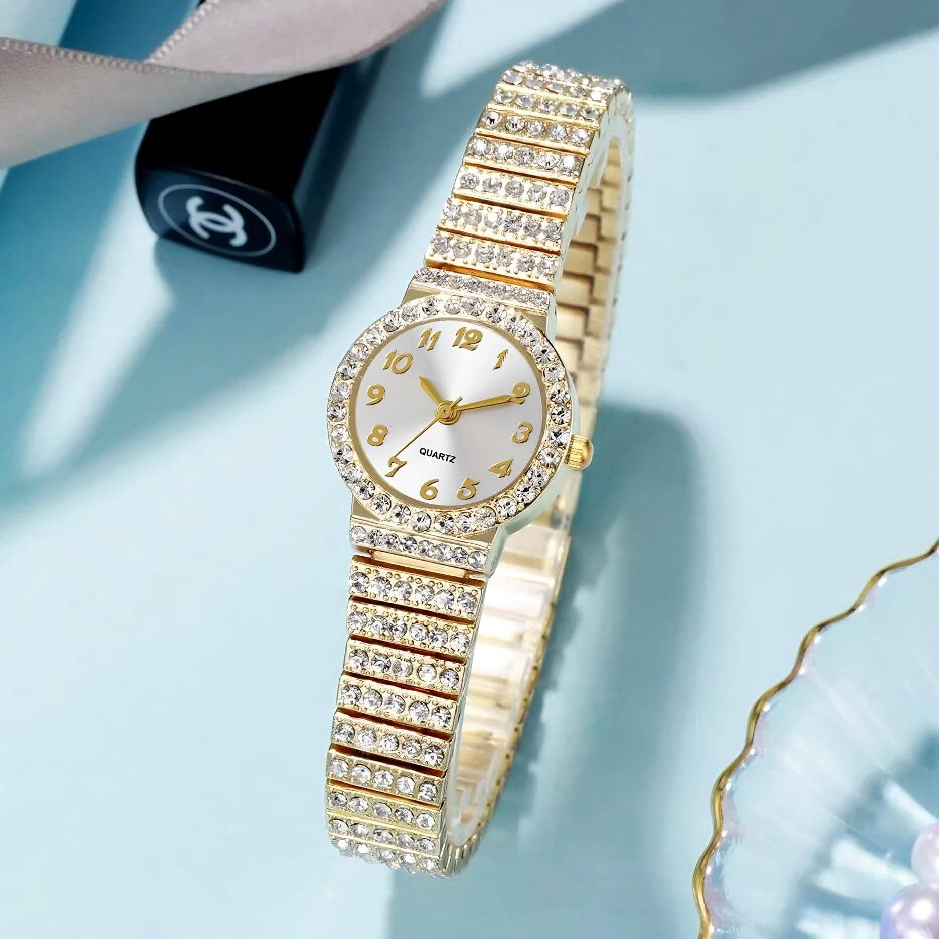 DECLASSE Gold Metal Analog Womens Watch