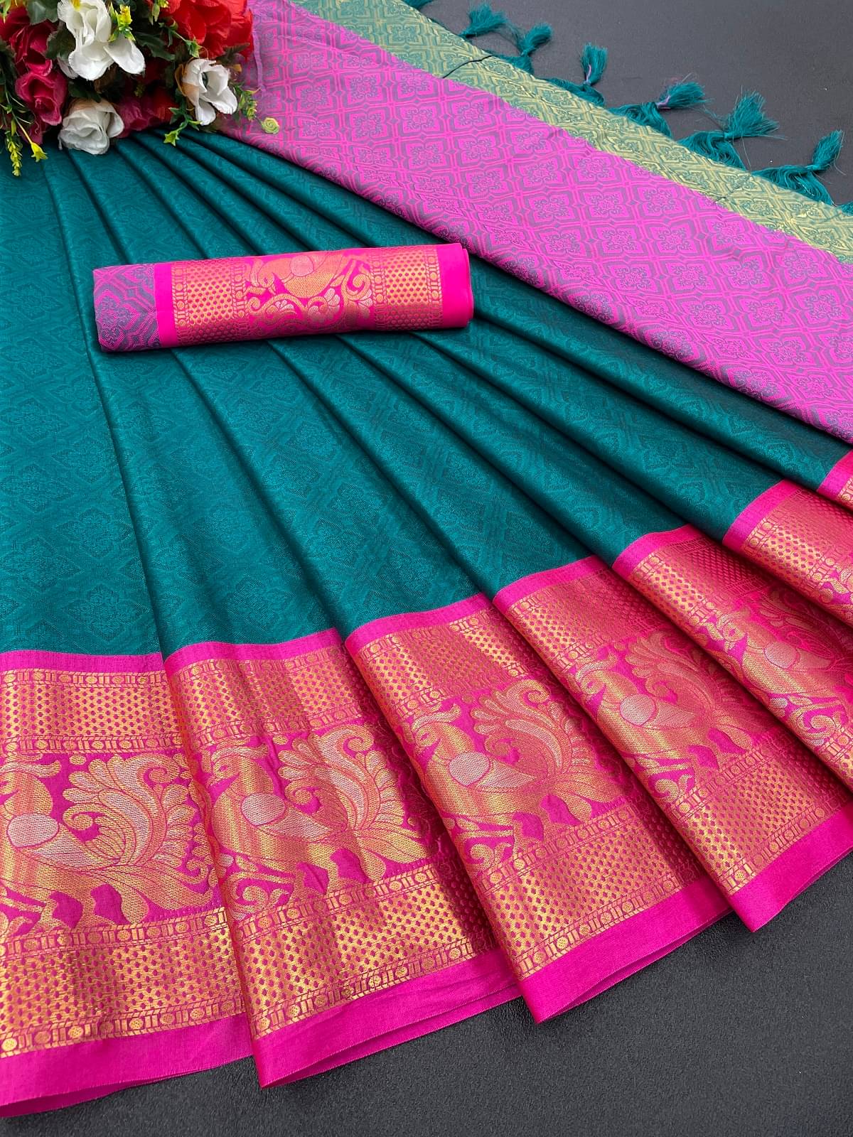 JULEE Jacquard Embellished Saree With Unstitched Blouse Piece ( Rama ) JULEE Jacquard Embellished Saree With Unstitched Blouse Piece ( Rama )