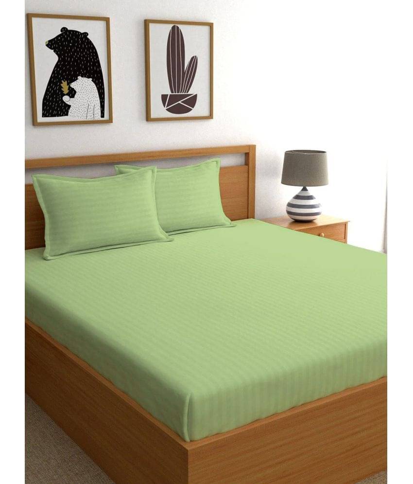     			Neekshaa Satin 1 Double Bedsheet with 2 Pillow Covers ( Light Green )