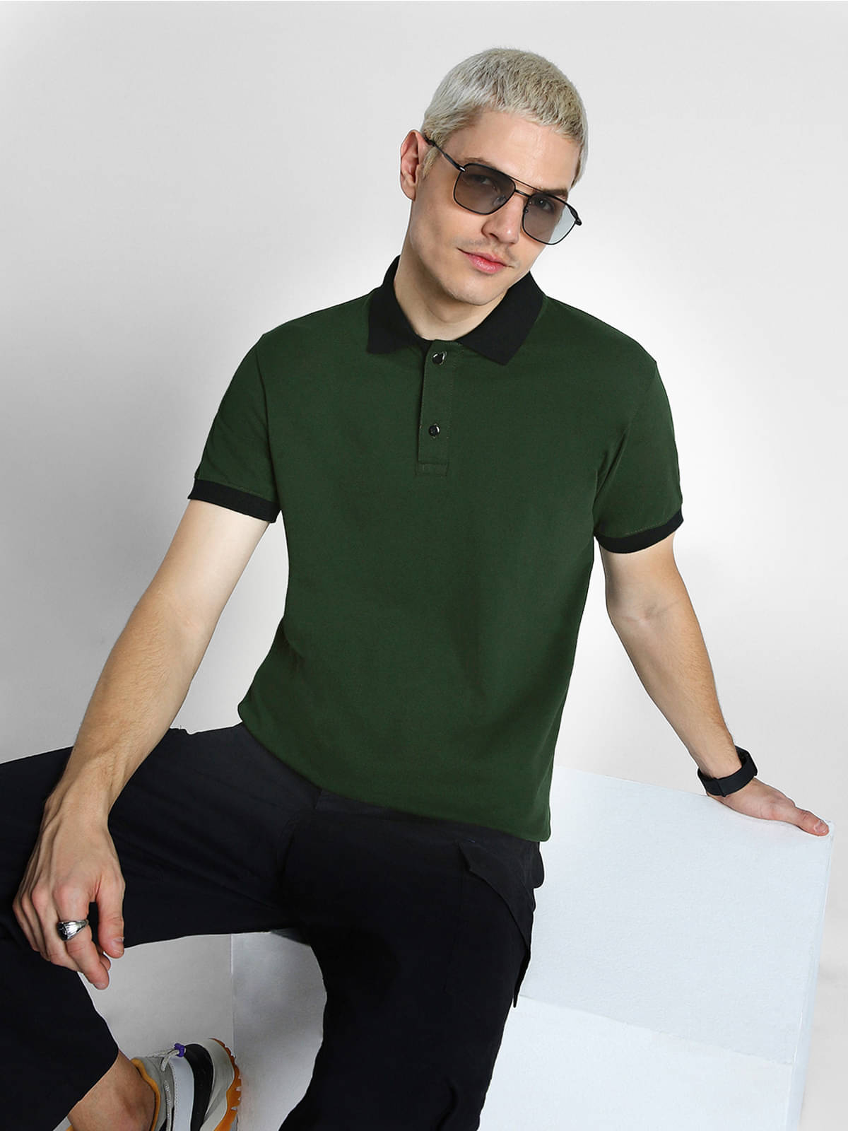     			Veirdo Pack of 1 Cotton Regular Fit Solid Half Sleeves Men's Polo T Shirt ( Olive )
