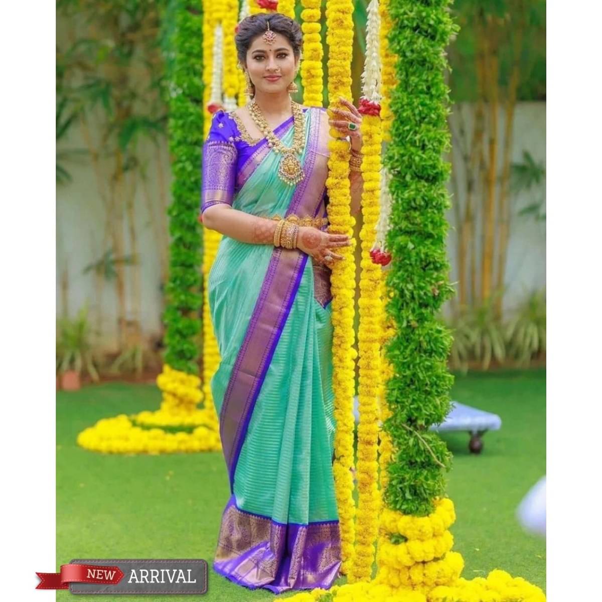     			A TO Z CART Banarasi Silk Embellished Saree With Unstitched Blouse Piece ( SkyBlue )