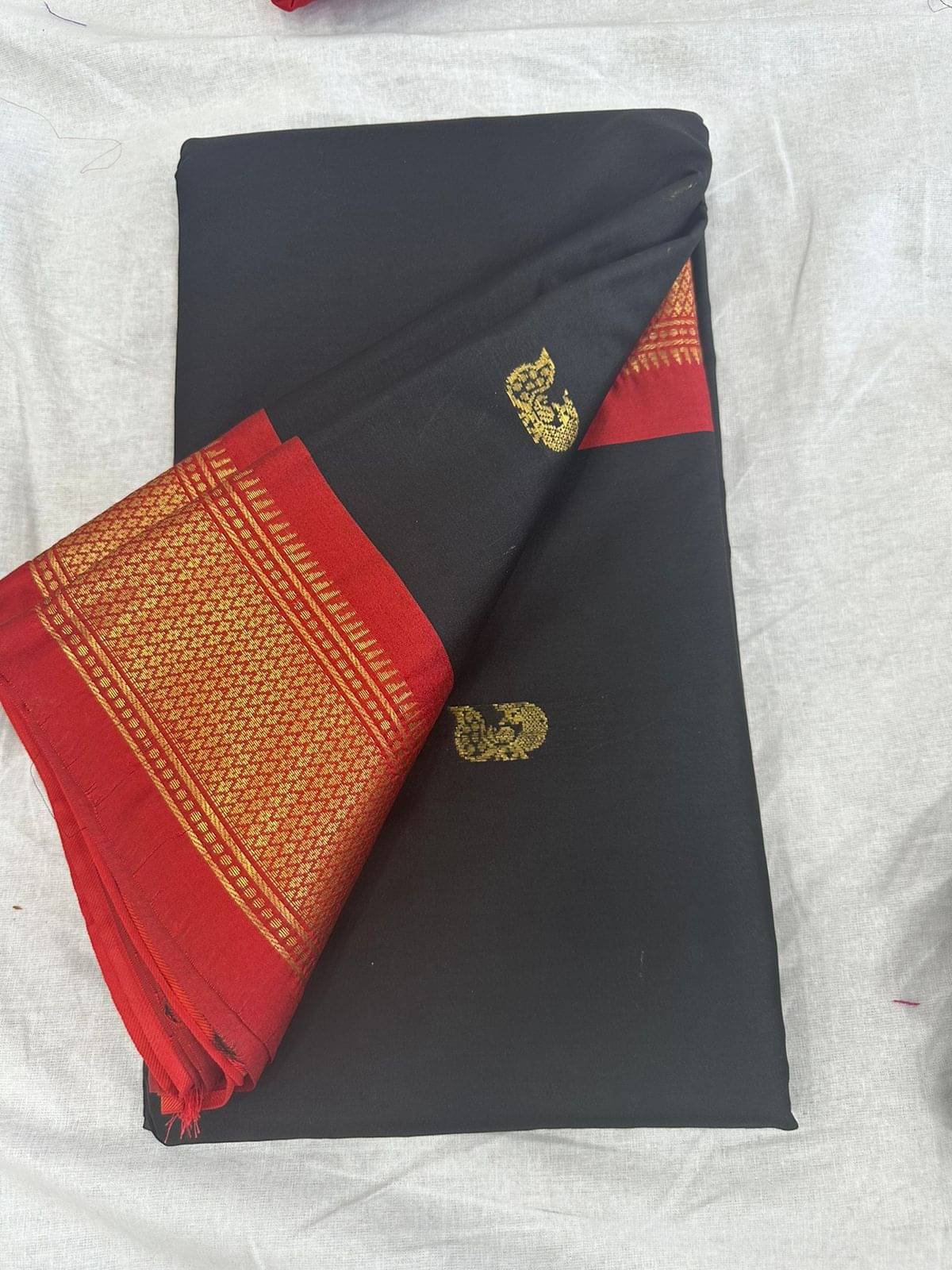     			A TO Z CART Cotton Silk Embellished Saree With Unstitched Blouse Piece ( Black )