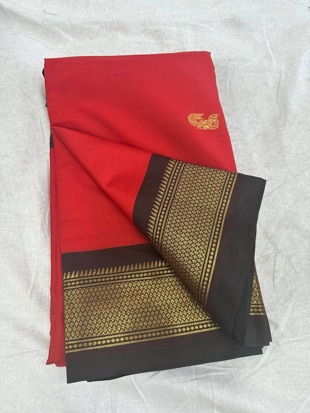     			A TO Z CART Cotton Silk Embellished Saree With Unstitched Blouse Piece ( Multicolour )