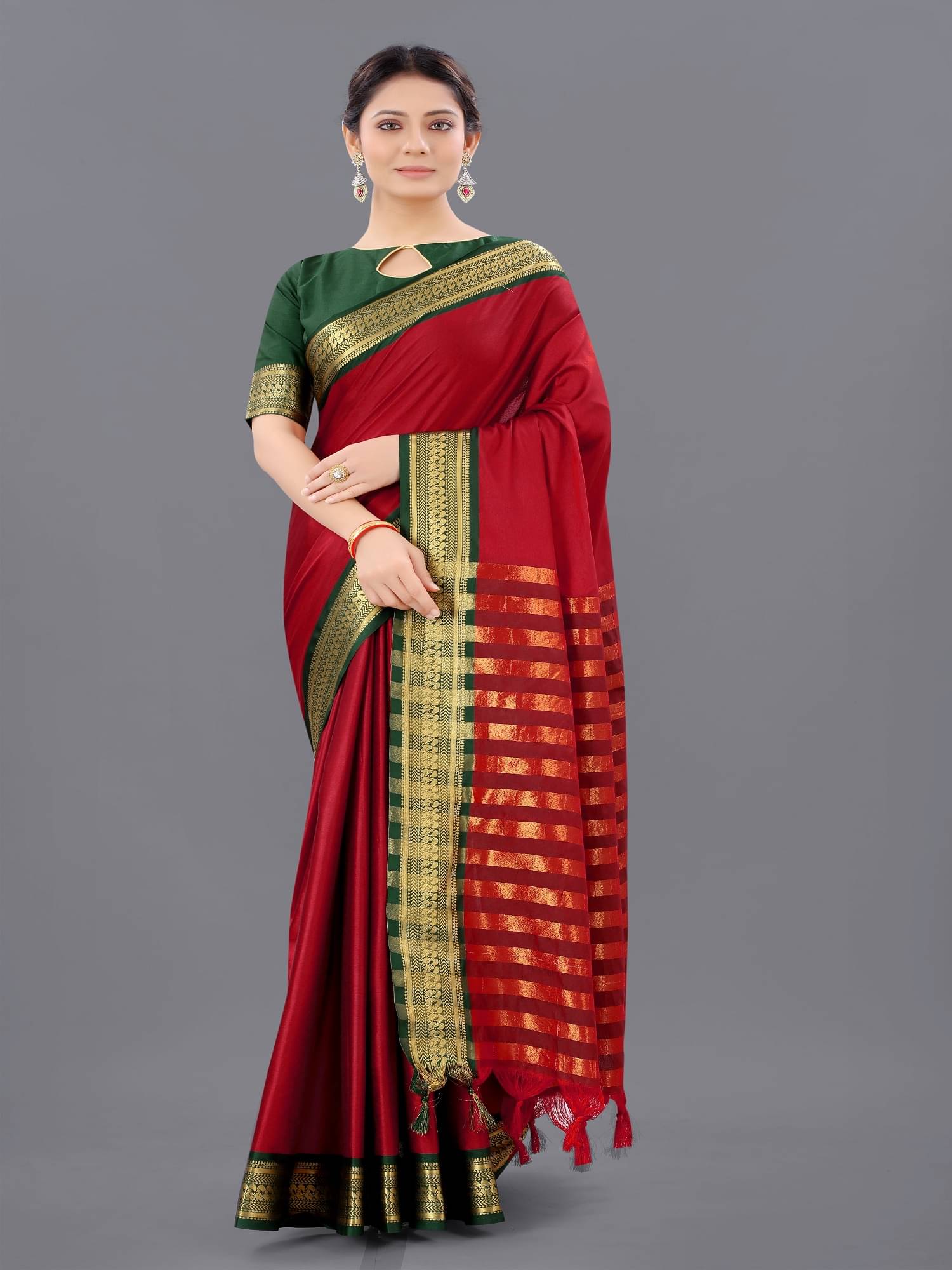 A TO Z CART Jacquard Embellished Saree With Unstitched Blouse Piece ( Maroon ) A TO Z CART Jacquard Embellished Saree With Unstitched Blouse Piece ( Maroon )