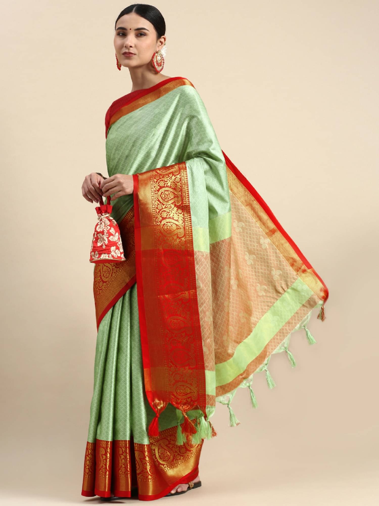 A TO Z CART Jacquard Embellished Saree With Unstitched Blouse Piece ( Light Green ) A TO Z CART Jacquard Embellished Saree With Unstitched Blouse Piece ( Light Green )