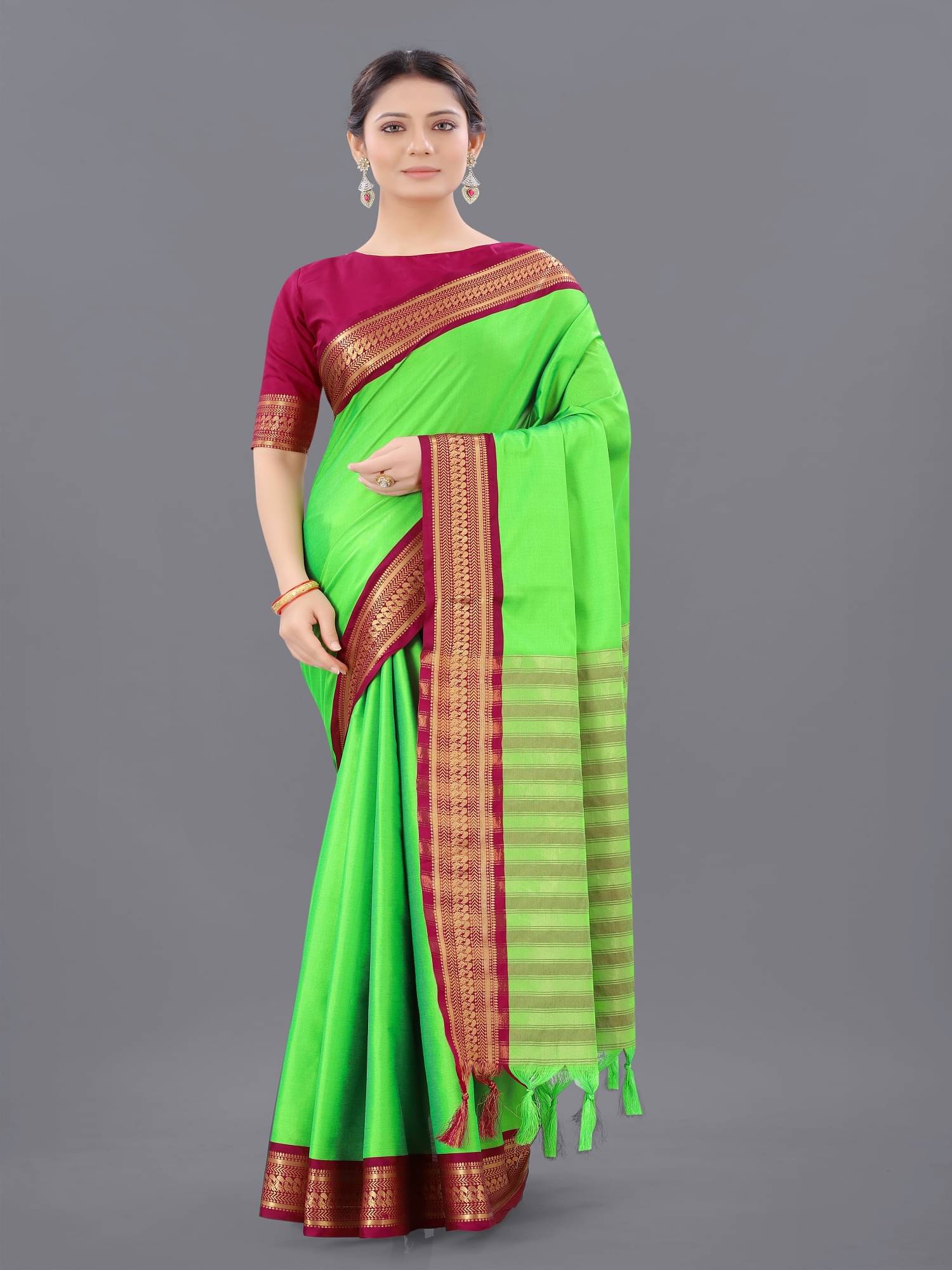     			A TO Z CART Jacquard Embellished Saree With Unstitched Blouse Piece ( Mint Green )