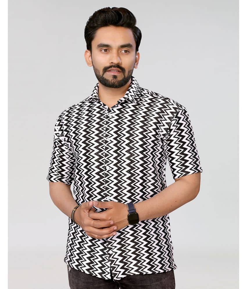 HARPITA Cotton Blend Regular Fit Self Design Half Sleeves Men's Casual Shirt - Black ( Pack of 1 )