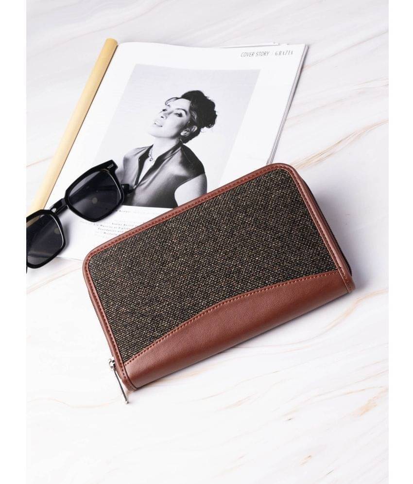 Zouk Jute Brown Women's Zip Around Wallet ( Pack of 1 ) Zouk Jute Brown Women's Zip Around Wallet ( Pack of 1 )