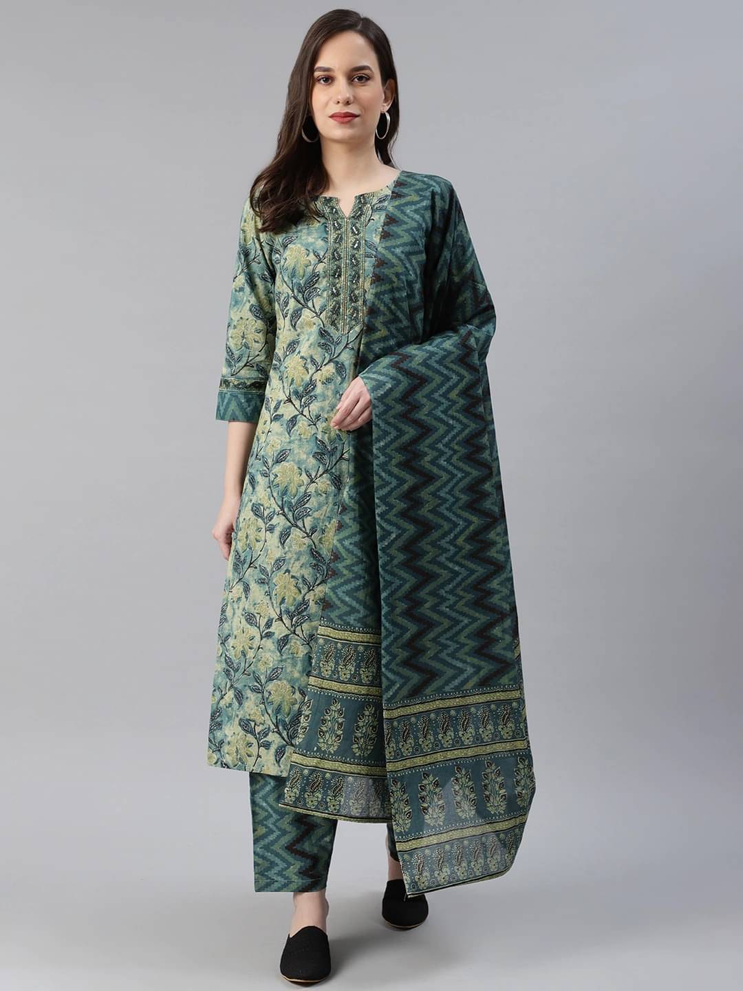     			Vaamsi Rayon Printed Kurti With Pants Women's Stitched Salwar Suit - Green ( Pack of 1 )