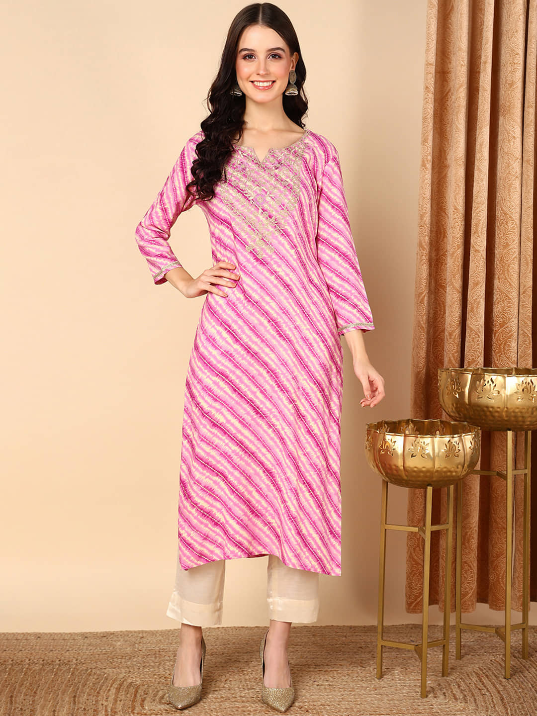 Vaamsi Cotton Blend Printed Straight Women's Kurti - Purple ( Pack of 1 ) - Kurtis, Tunics | Buy online on ZillyBuy