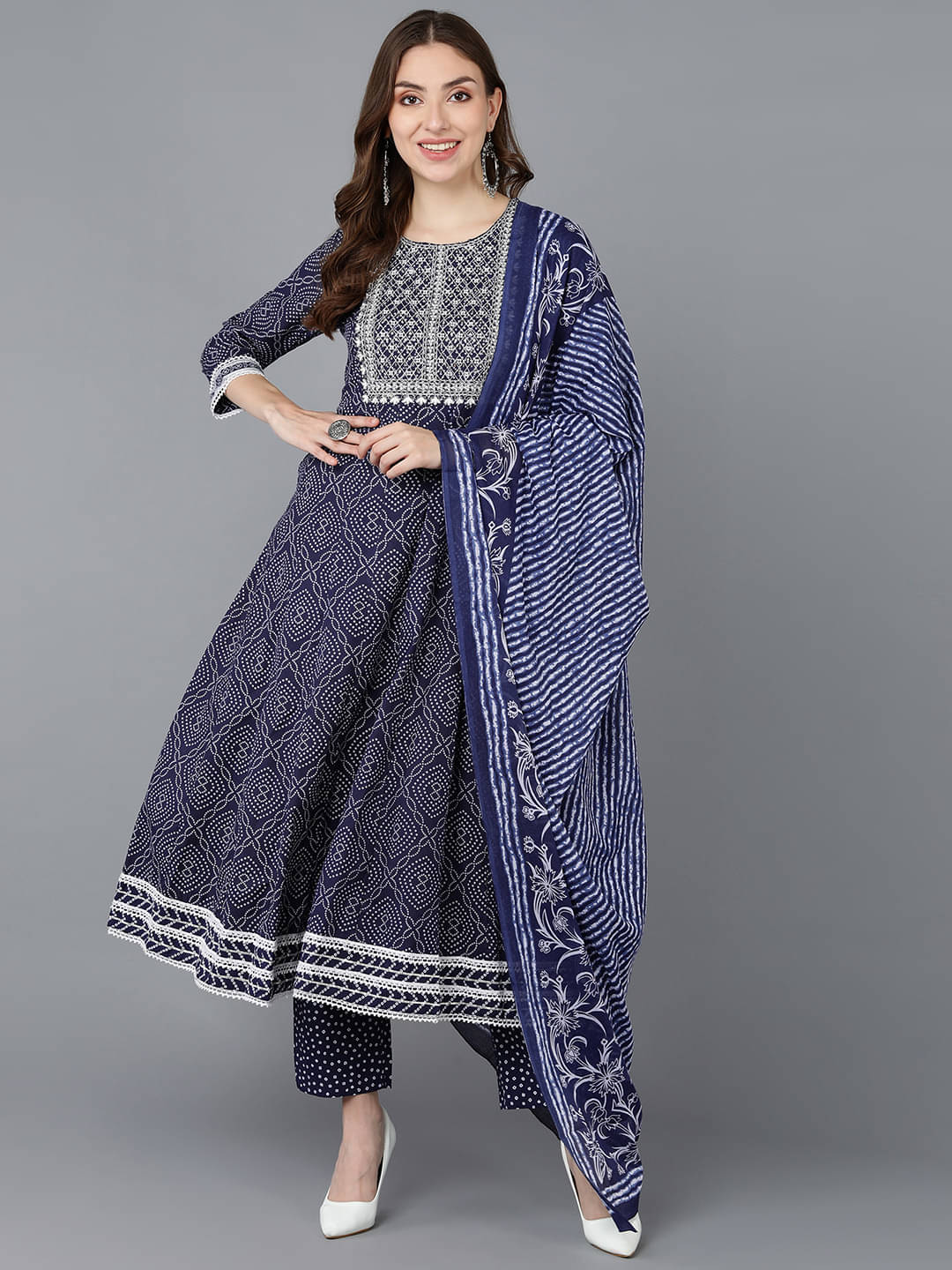 Vaamsi Rayon Printed Kurti With Pants Women's Stitched Salwar Suit - Navy Blue ( Pack of 1 ) Vaamsi Rayon Printed Kurti With Pants Women's Stitched Salwar Suit - Navy Blue ( Pack of 1 )